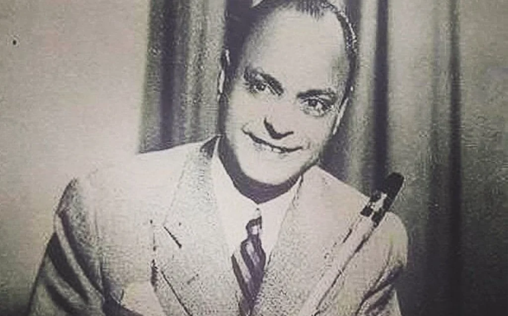 Şükrü Tunar